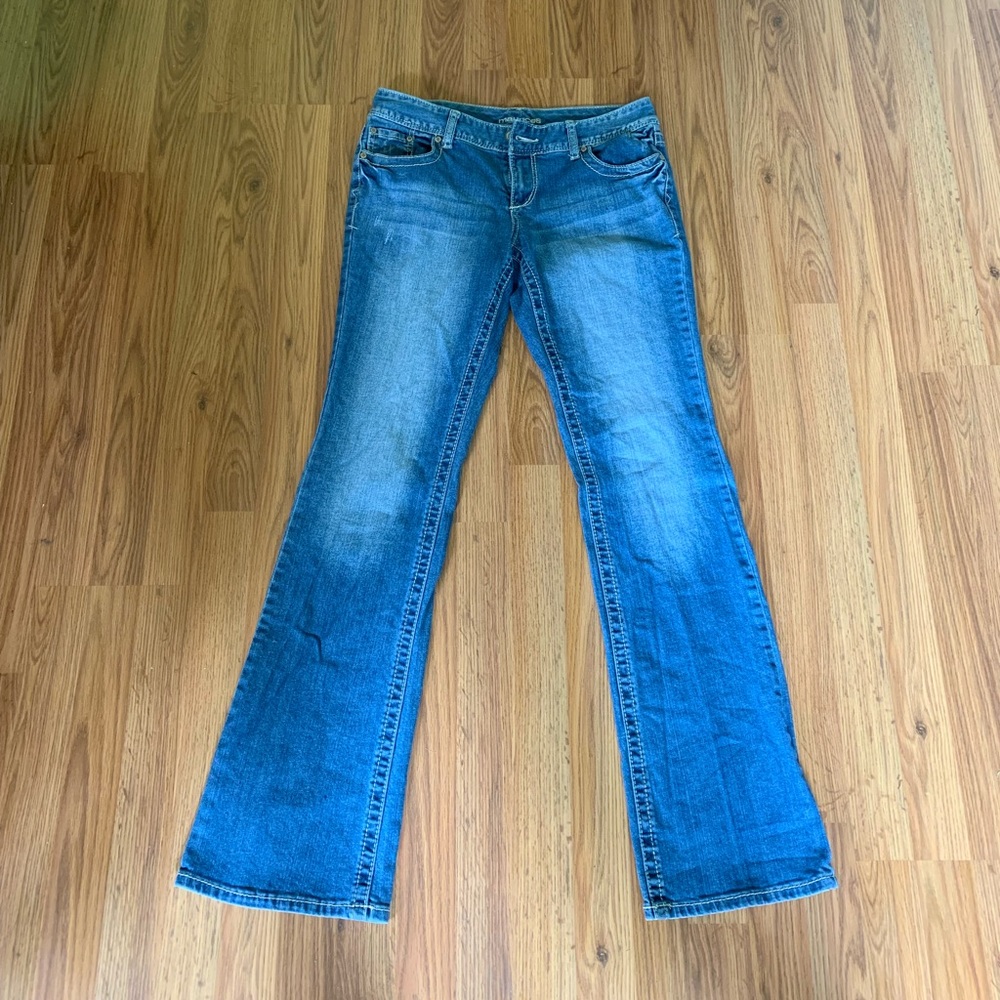 Maurice’s bootcut jeans 9/10 long